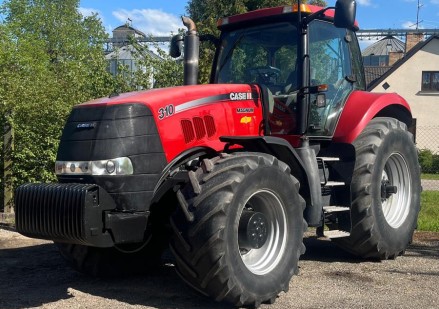 CASE IH Magnum 310