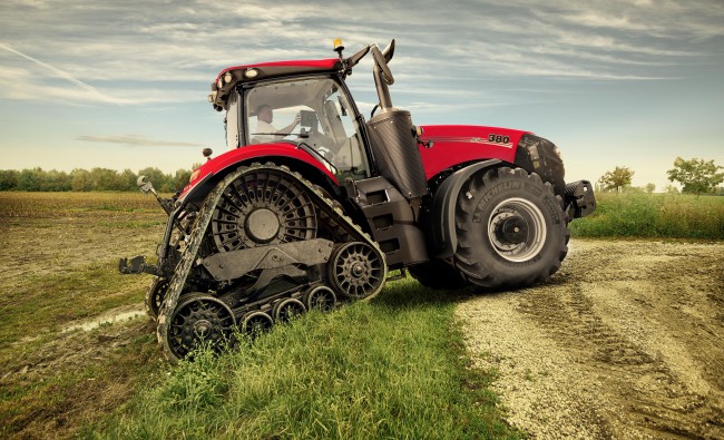 Traktorius Case IH Magnum AFS Connect™ Rowtrac serijos su pasižymi lankstumu