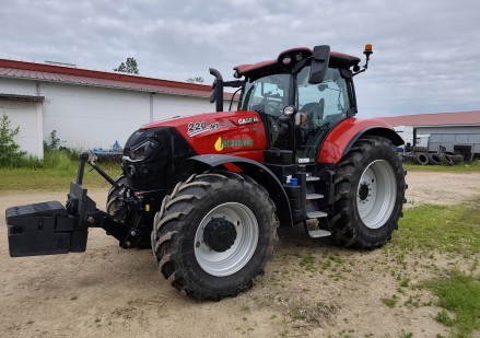 Case IH Puma 220