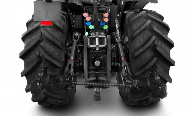 Traktoriaus Case IH Quantum V/N/F/CL serijos 75 - 107 AG galiniai ratai