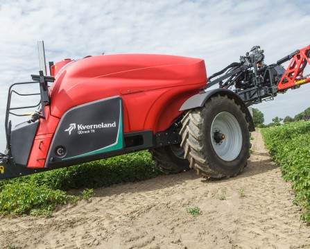iXtrack T6 koos multifunktsionaalse poomiga