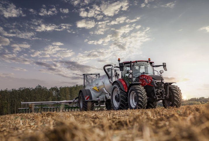 Case IH Farmall C 90–120 hj