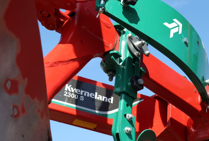 Kverneland 2300 S