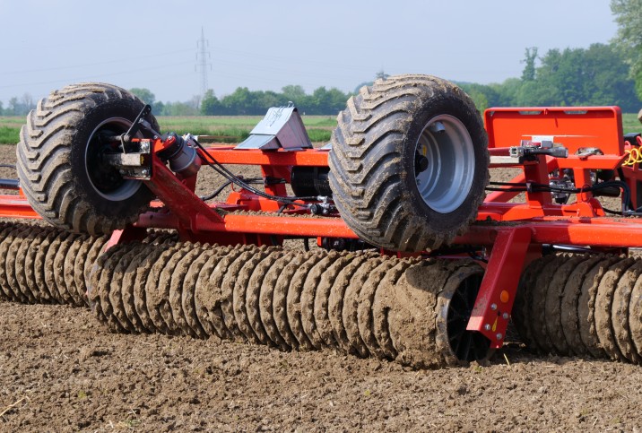 Kverneland Actiroll