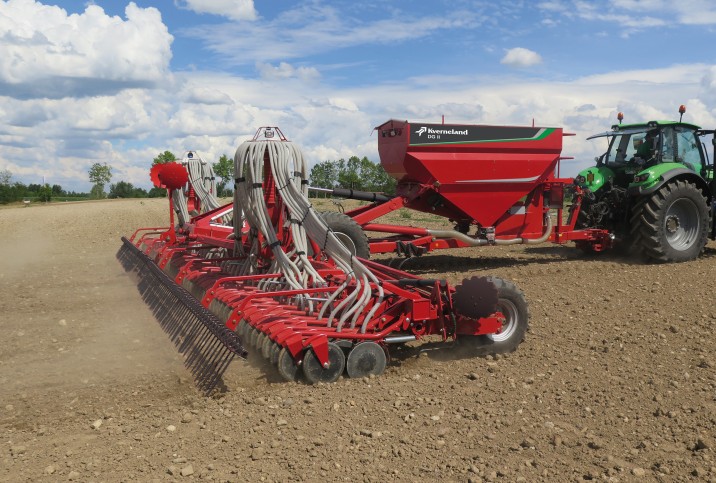Kverneland DG II