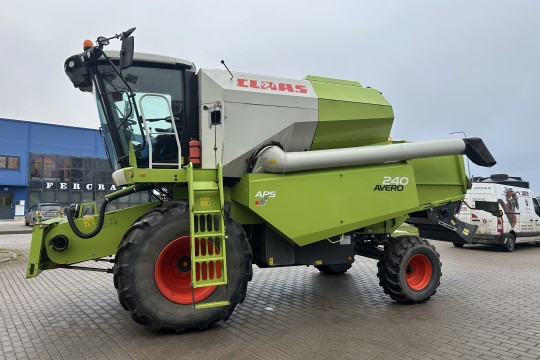 Claas Avero 240 Claas Avero 240