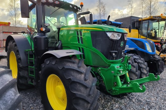 John Deere 6250R