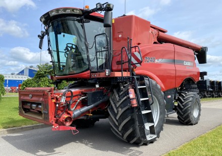 Case IH 7240