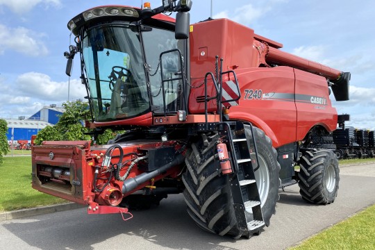 Case IH 7240