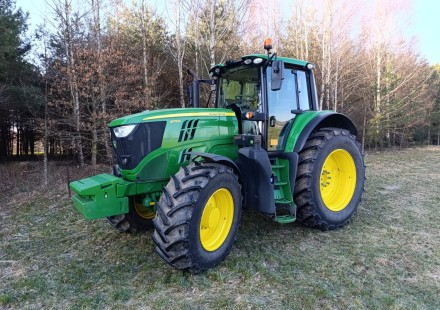 John Deere 6175M